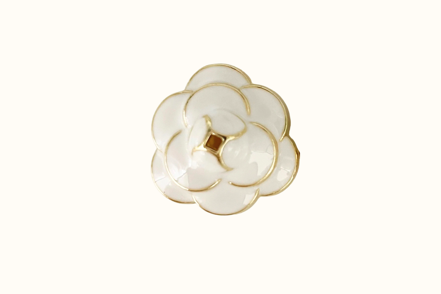 Cache-bouton – Flora Classique Or & Blanc