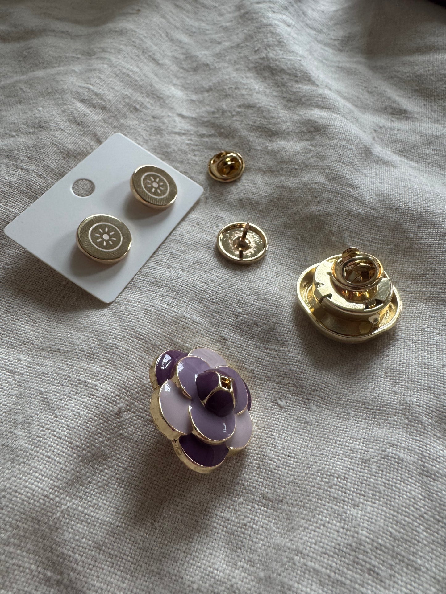 Epinglettes Butterfly - Pins à Boutonnée
